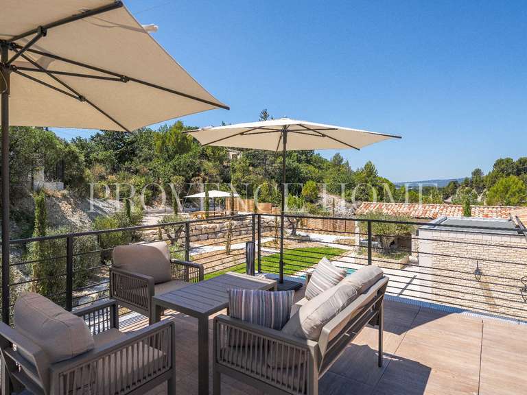 Maison Saint-Saturnin-lès-Apt - 4 chambres - 147m²