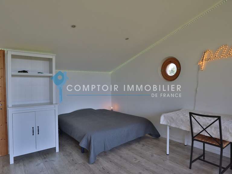 Maison Saint-Saturnin-lès-Apt - 5 chambres - 195m²