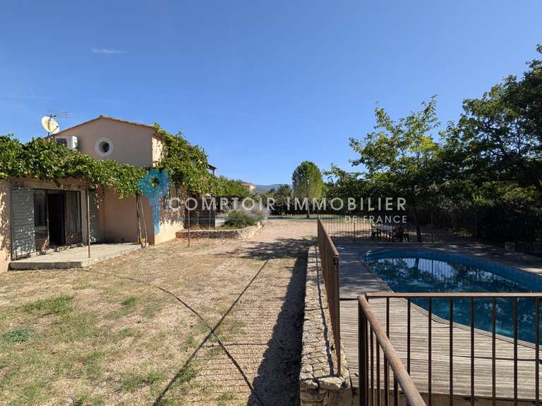Maison Saint-Saturnin-lès-Apt - 5 chambres - 195m²