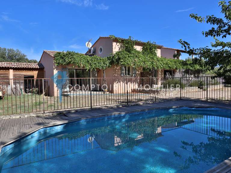 Maison Saint-Saturnin-lès-Apt - 5 chambres - 195m²