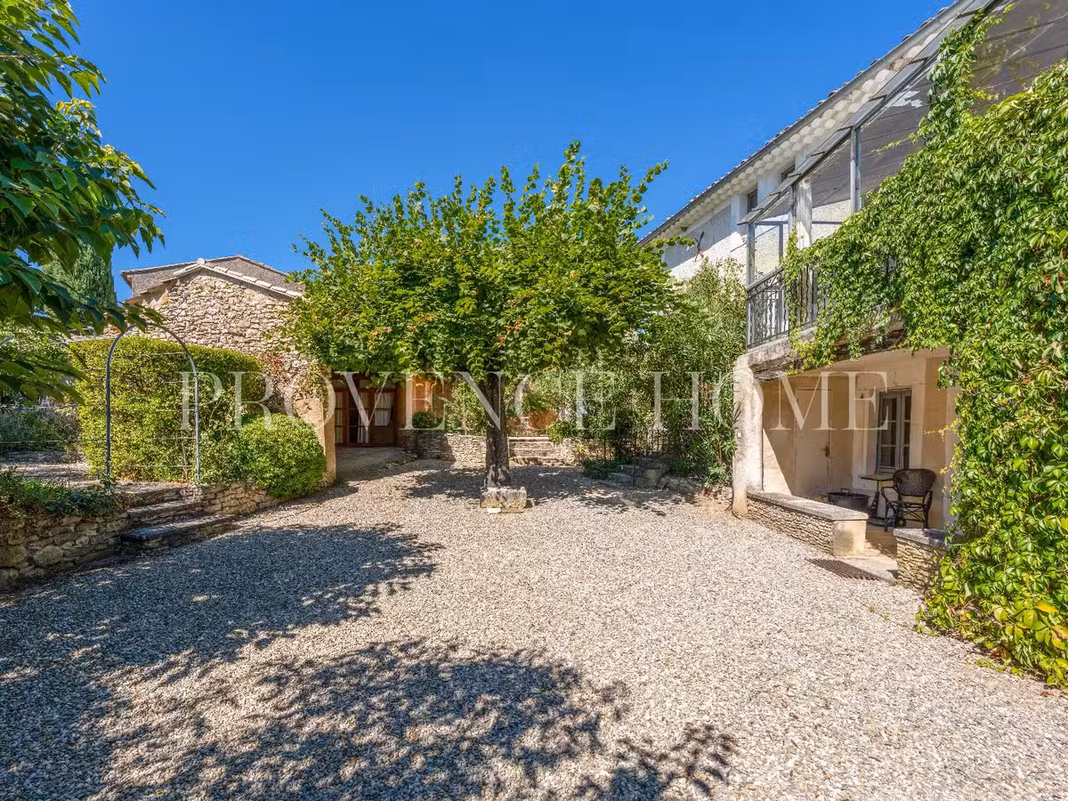 Maison Saint-Saturnin-lès-Apt