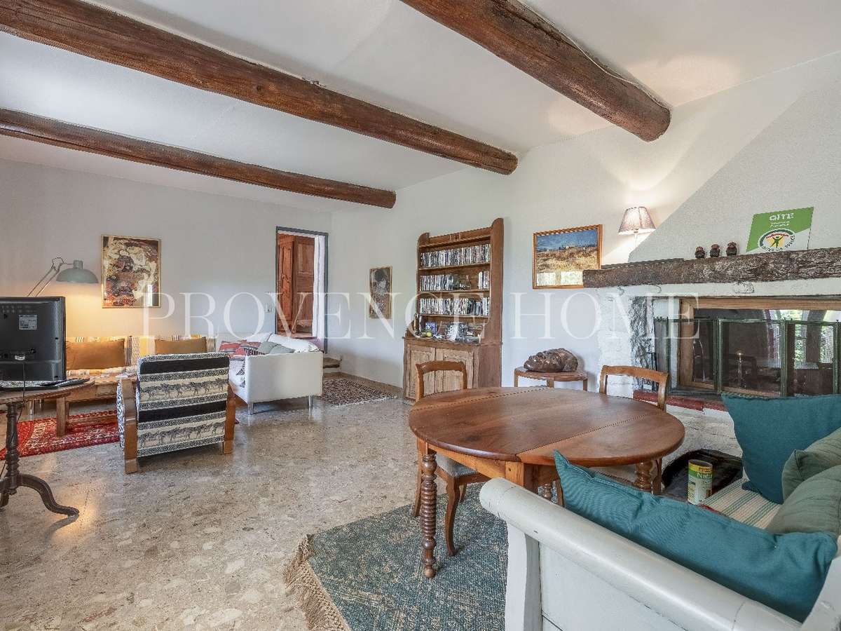 Maison Saint-Saturnin-lès-Apt