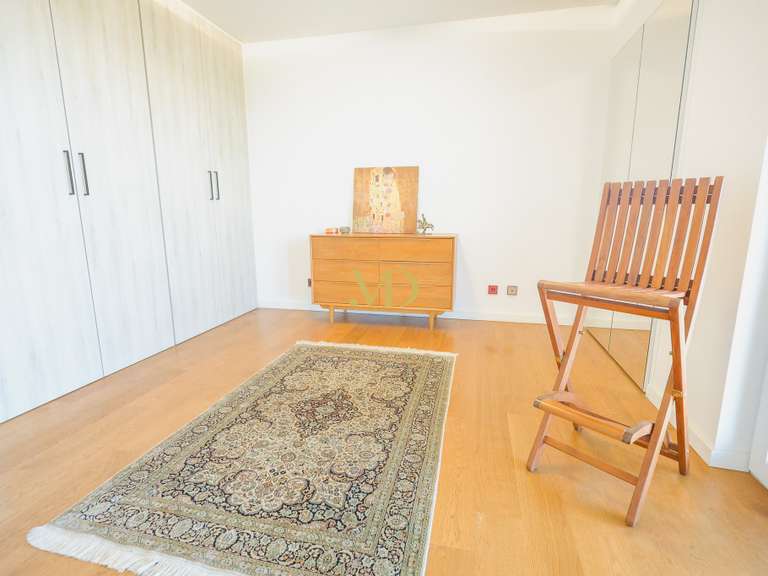 Maison Saint-Saturnin-lès-Apt - 4 chambres - 160m²