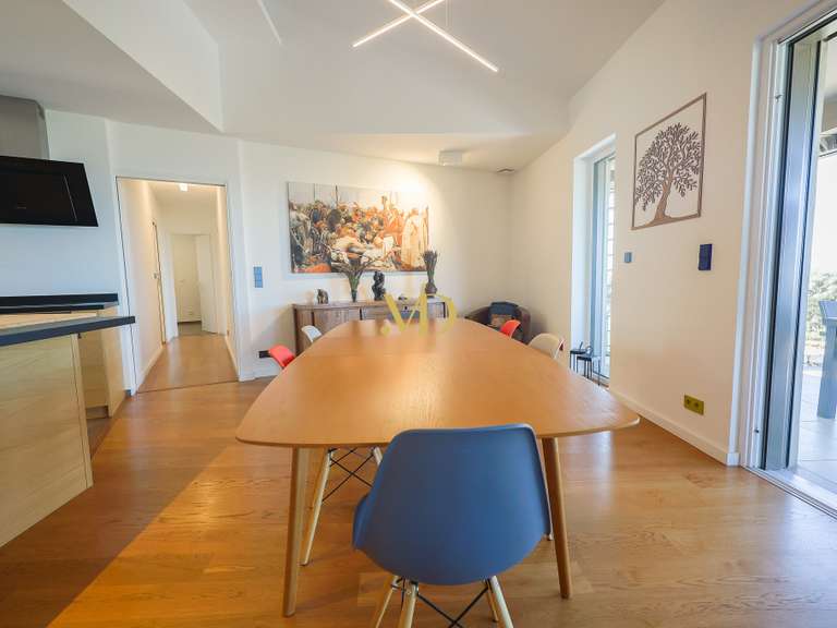 Maison Saint-Saturnin-lès-Apt - 4 chambres - 160m²
