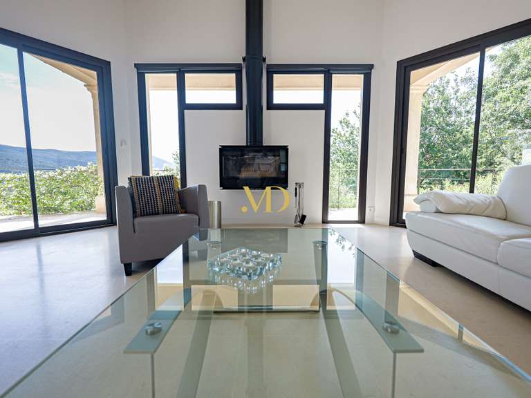 Maison Saint-Saturnin-lès-Apt - 5 chambres - 280m²