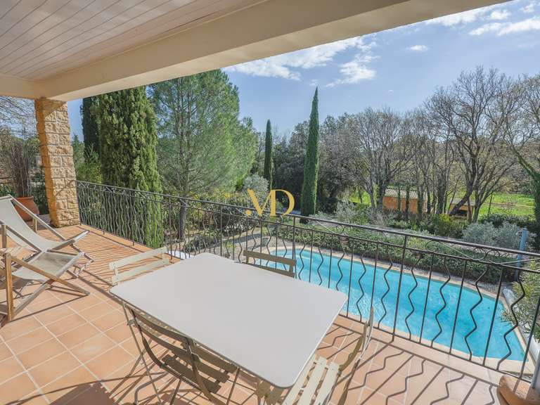Maison Saint-Saturnin-lès-Apt - 4 chambres - 194m²