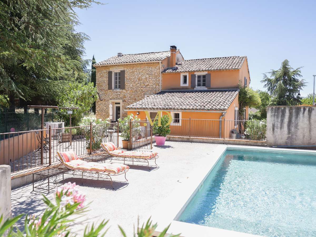Maison Saint-Saturnin-lès-Apt