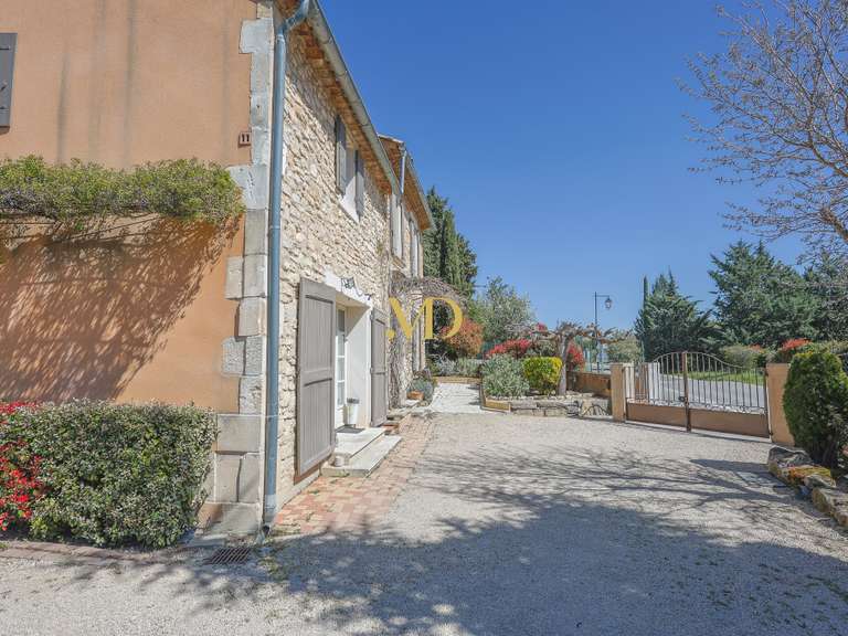 Maison Saint-Saturnin-lès-Apt - 4 chambres - 183m²