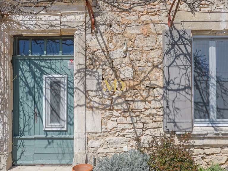 Maison Saint-Saturnin-lès-Apt - 4 chambres - 183m²