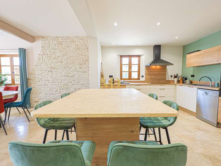 Maison Saint-Saturnin-lès-Apt - 4 chambres - 183m²