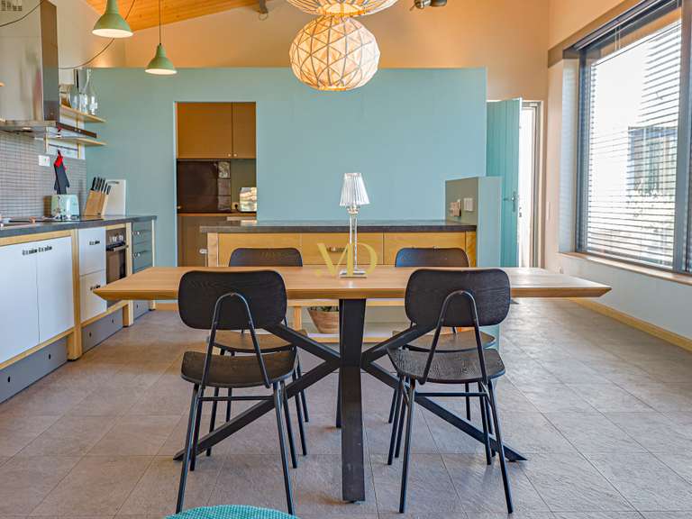 Maison Saint-Saturnin-lès-Apt - 3 chambres - 98m²