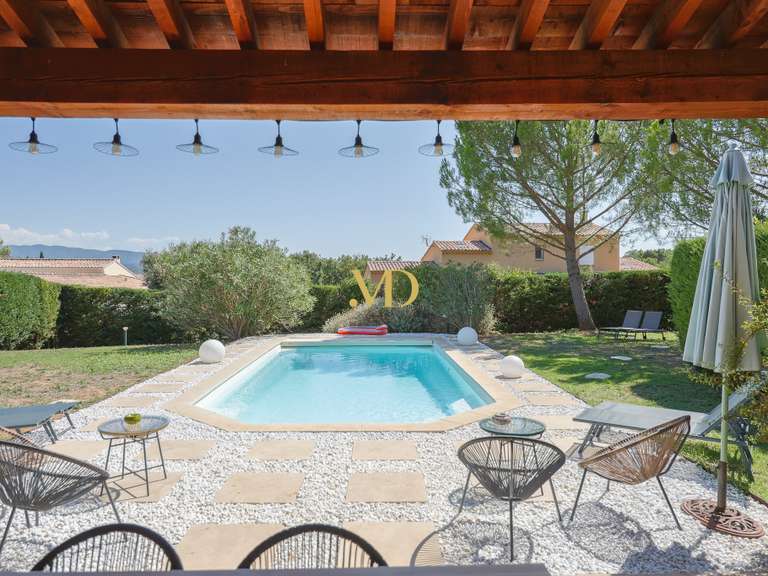 Maison Saint-Saturnin-lès-Apt - 4 chambres - 140m²