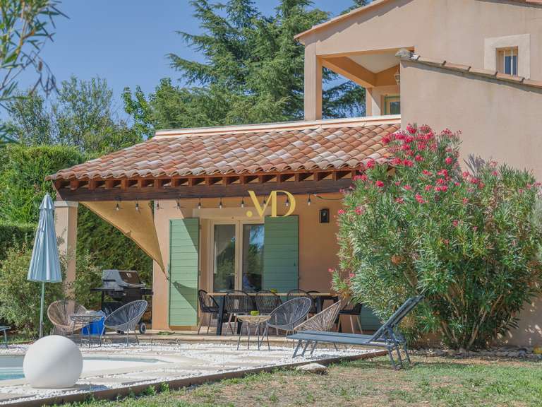 Maison Saint-Saturnin-lès-Apt - 4 chambres - 140m²