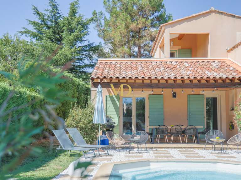 Maison Saint-Saturnin-lès-Apt - 4 chambres - 140m²