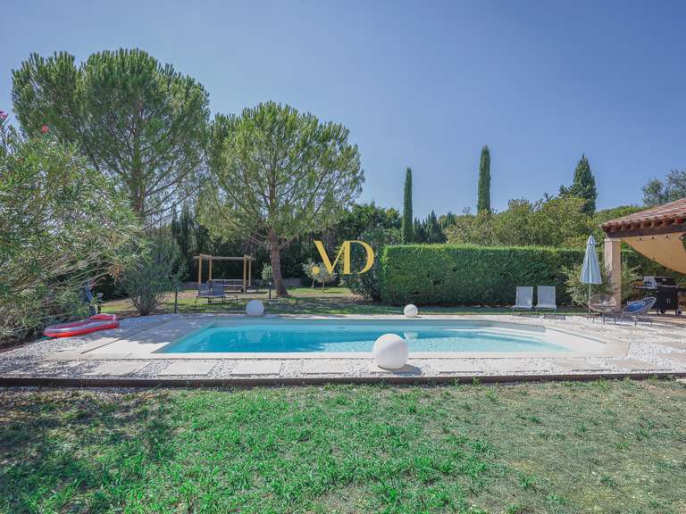 Maison Saint-Saturnin-lès-Apt - 4 chambres - 140m²