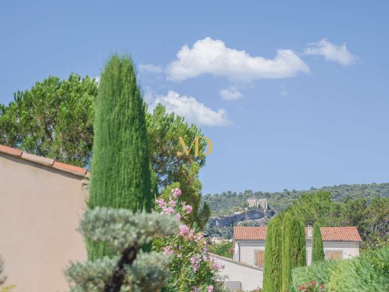Maison Saint-Saturnin-lès-Apt - 4 chambres - 140m²