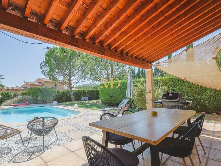 Maison Saint-Saturnin-lès-Apt - 4 chambres - 140m²