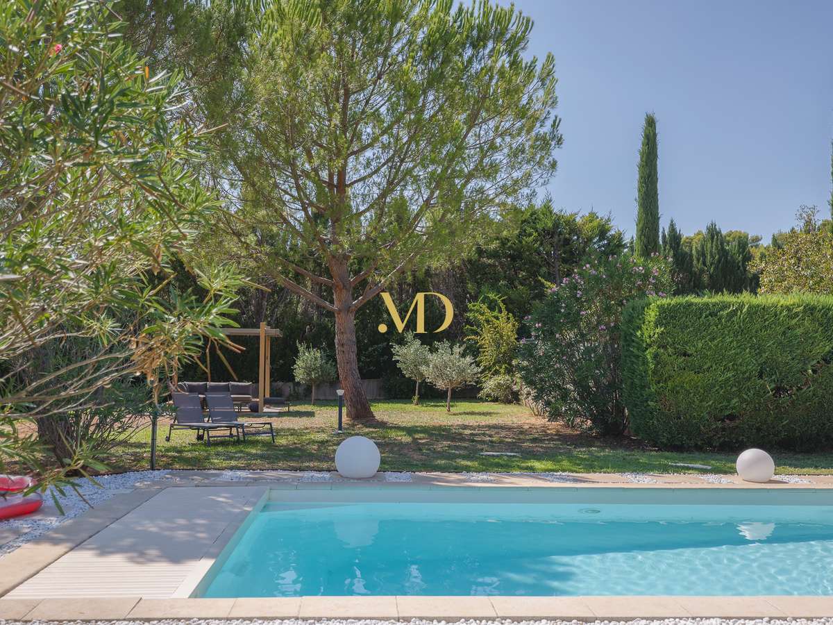 Maison Saint-Saturnin-lès-Apt