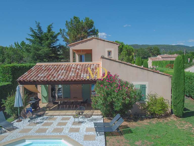 Maison Saint-Saturnin-lès-Apt - 4 chambres - 140m²