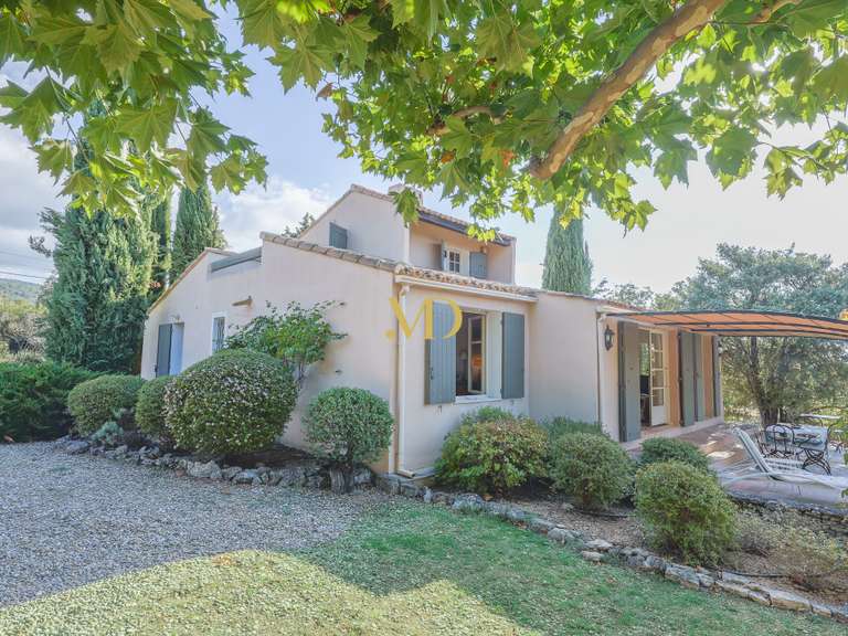 Maison Saint-Saturnin-lès-Apt - 3 chambres - 105m²