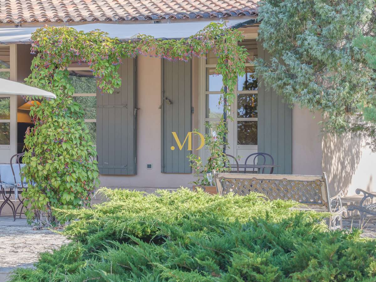 Maison Saint-Saturnin-lès-Apt