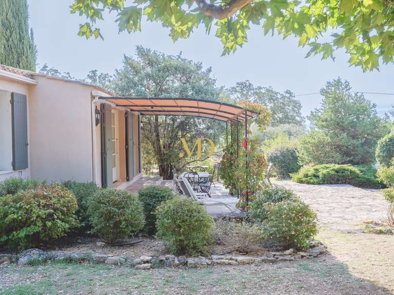 Maison Saint-Saturnin-lès-Apt - 3 chambres - 105m²