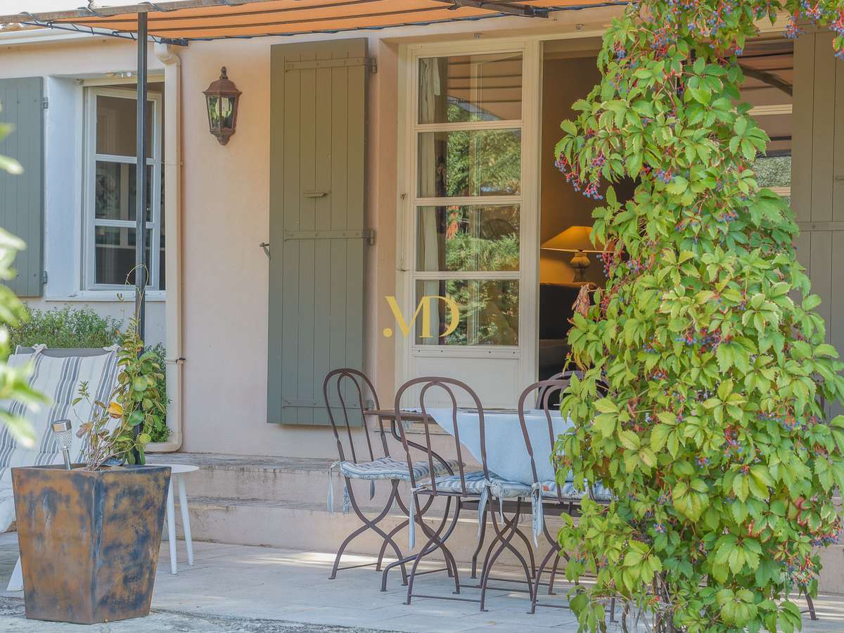 Maison Saint-Saturnin-lès-Apt