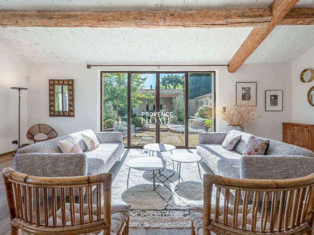 Propriété Saint-Saturnin-lès-Apt