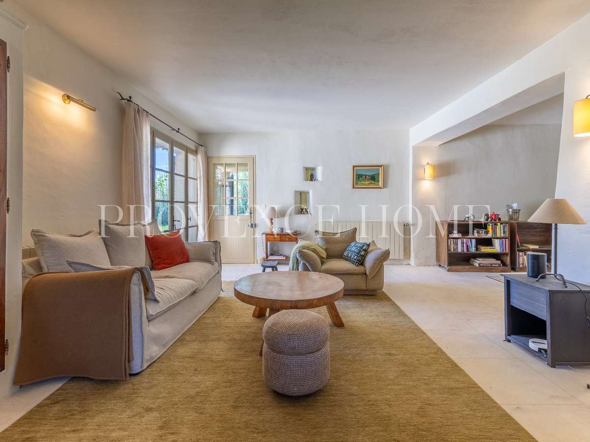 Propriété Saint-Saturnin-lès-Apt
