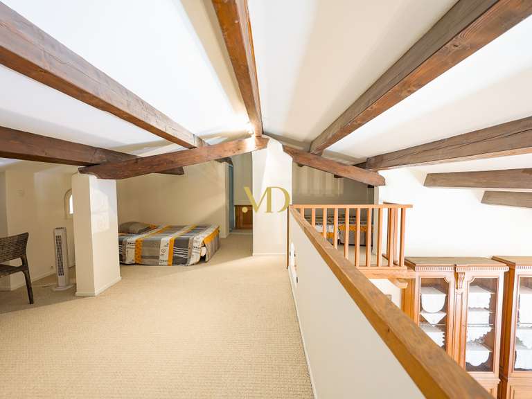 Villa Saint-Saturnin-lès-Apt - 3 bedrooms - 170m²