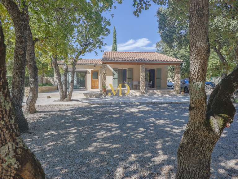 Villa Saint-Saturnin-lès-Apt - 4 bedrooms - 150m²
