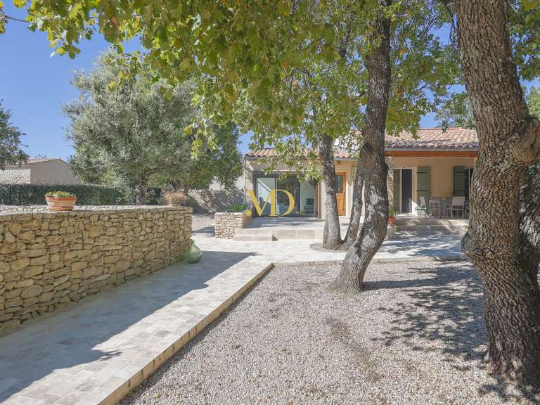 Villa Saint-Saturnin-lès-Apt - 4 bedrooms - 150m²