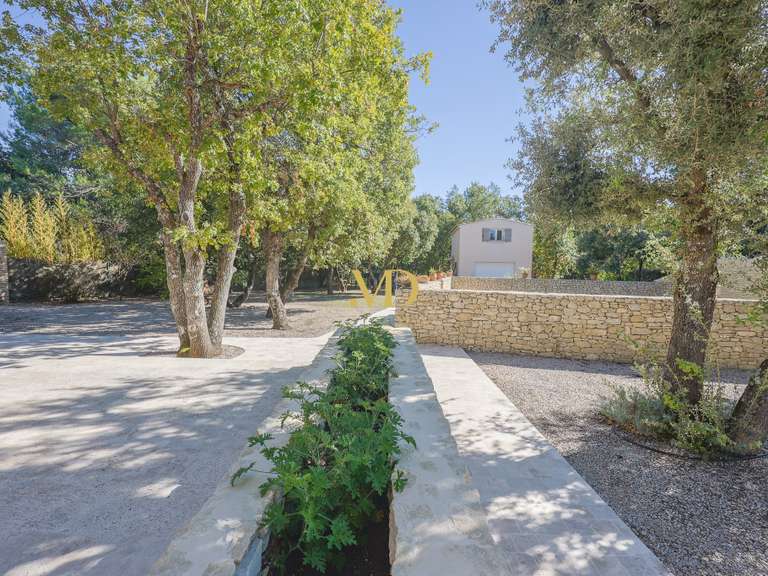 Villa Saint-Saturnin-lès-Apt - 4 bedrooms - 150m²