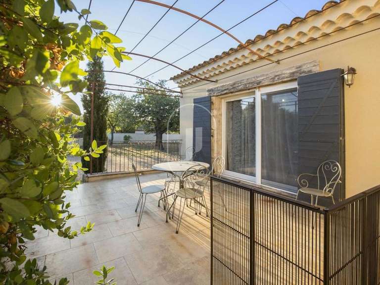 Villa Saint-Saturnin-lès-Apt - 5 chambres - 230m²