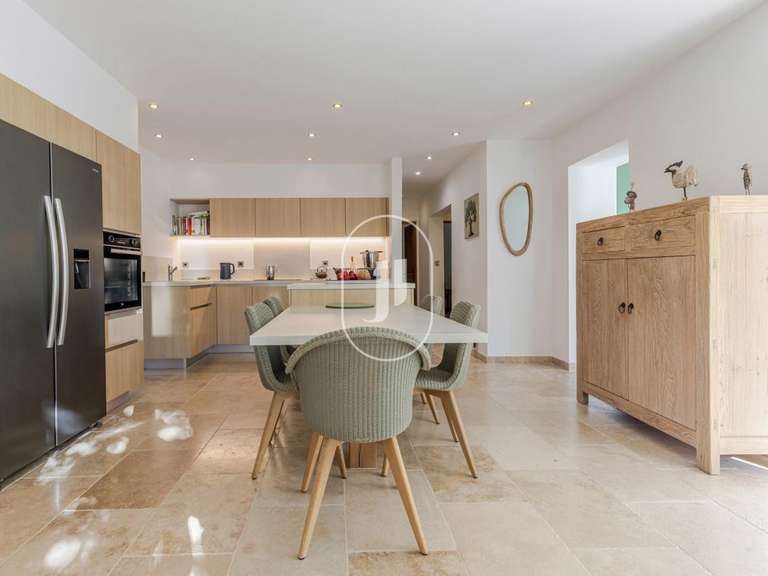 Villa Saint-Saturnin-lès-Apt - 4 chambres - 130m²