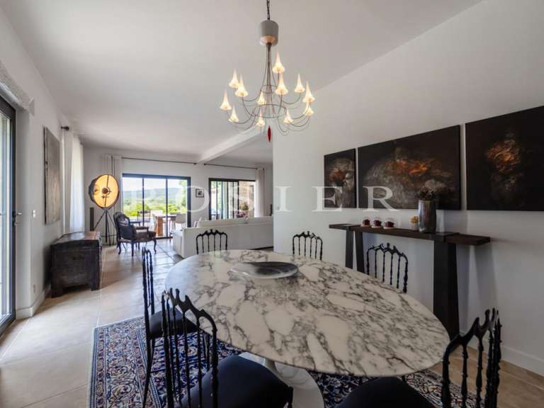 Villa Saint-Saturnin-lès-Apt - 5 chambres - 295m²