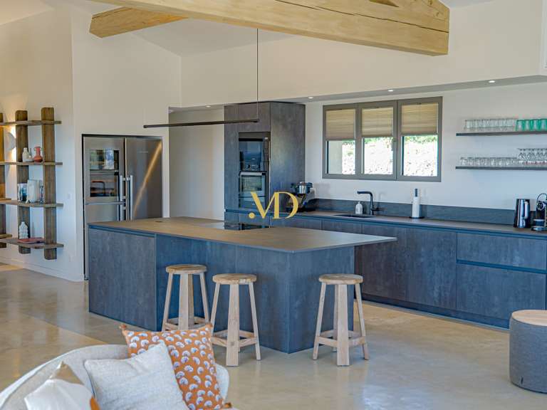 Villa Saint-Saturnin-lès-Apt - 5 chambres - 232m²