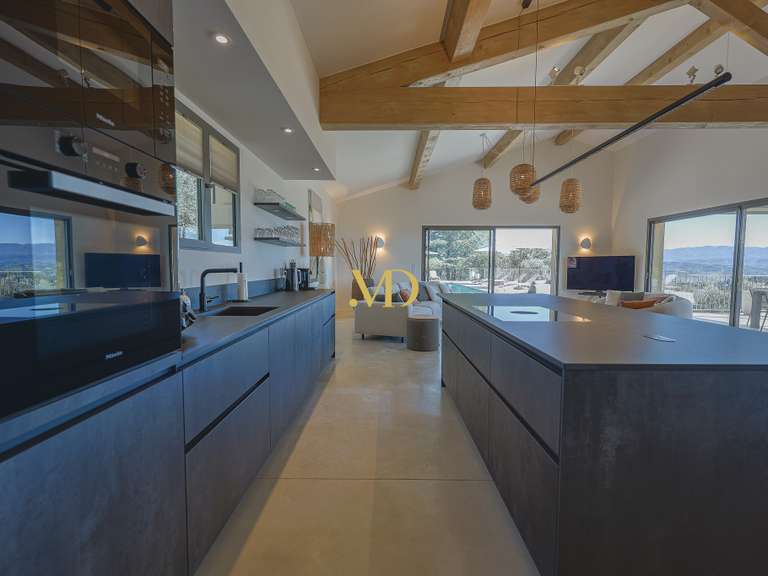 Villa Saint-Saturnin-lès-Apt - 5 chambres - 232m²