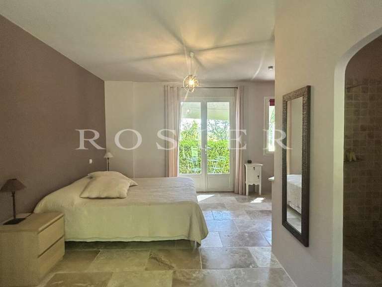 Villa Saint-Saturnin-lès-Apt - 5 chambres - 325m²