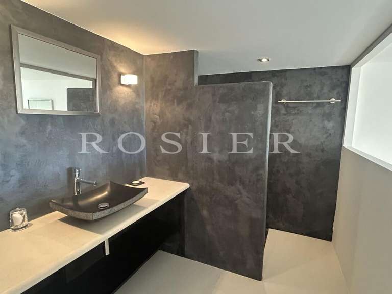 Villa Saint-Saturnin-lès-Apt - 5 chambres - 325m²