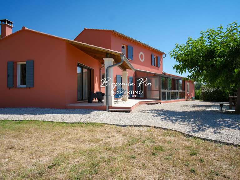 Villa Saint-Saturnin-lès-Apt - 3 bedrooms - 161m²