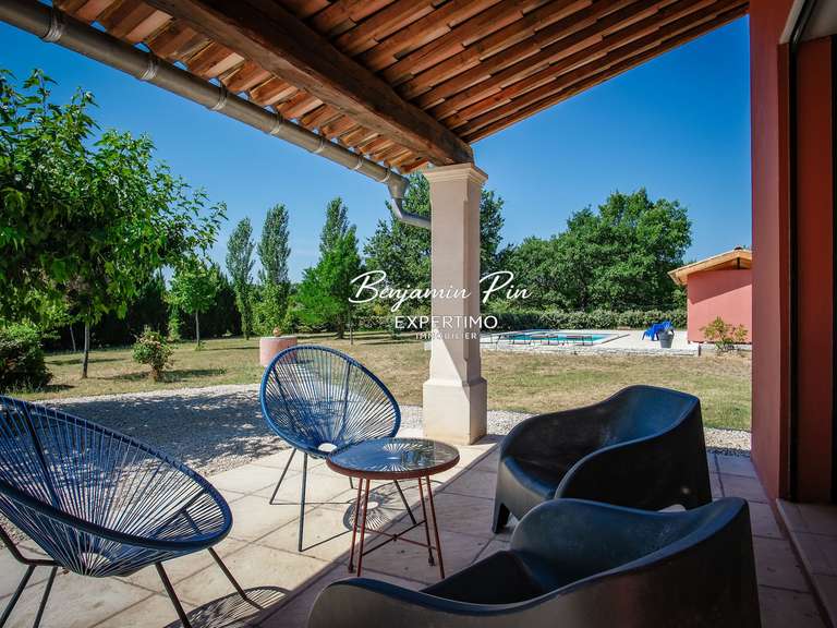 Villa Saint-Saturnin-lès-Apt - 3 bedrooms - 161m²