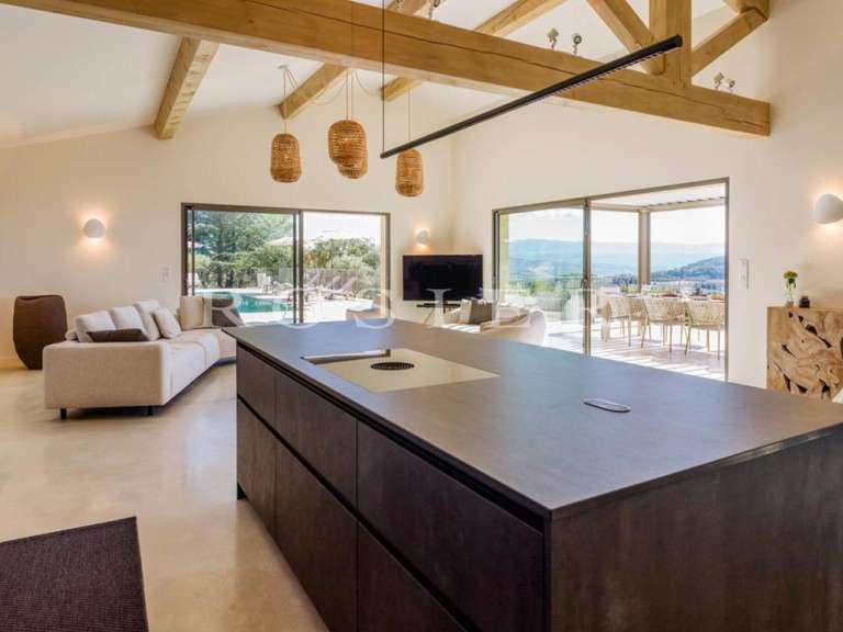 Villa Saint-Saturnin-lès-Apt - 5 chambres - 232m²