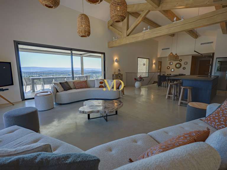 Villa Saint-Saturnin-lès-Apt - 5 chambres - 232m²