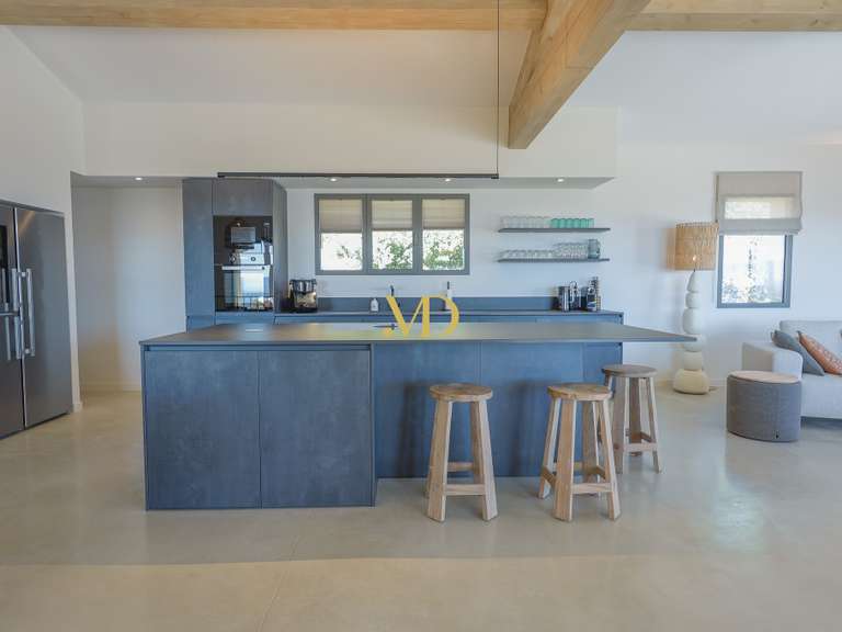 Villa Saint-Saturnin-lès-Apt - 5 chambres - 232m²
