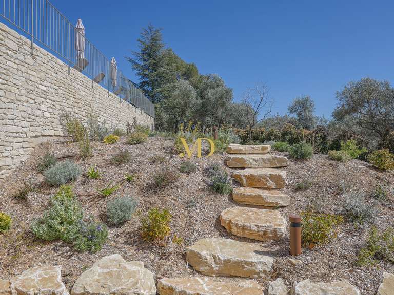 Villa Saint-Saturnin-lès-Apt - 5 chambres - 232m²