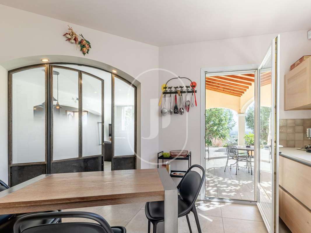 Villa Saint-Saturnin-lès-Avignon