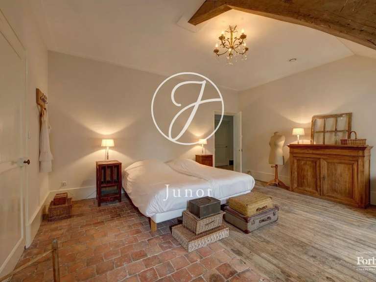 Manor Saint-Saulge - 9 bedrooms - 486m²