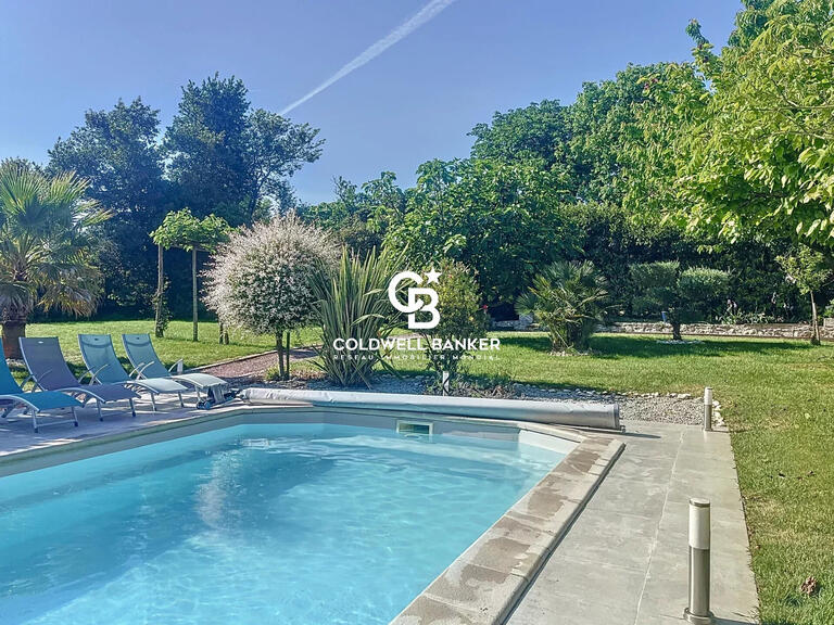 Maison Saint-Sauveur-d'Aunis - 11 chambres - 474m²