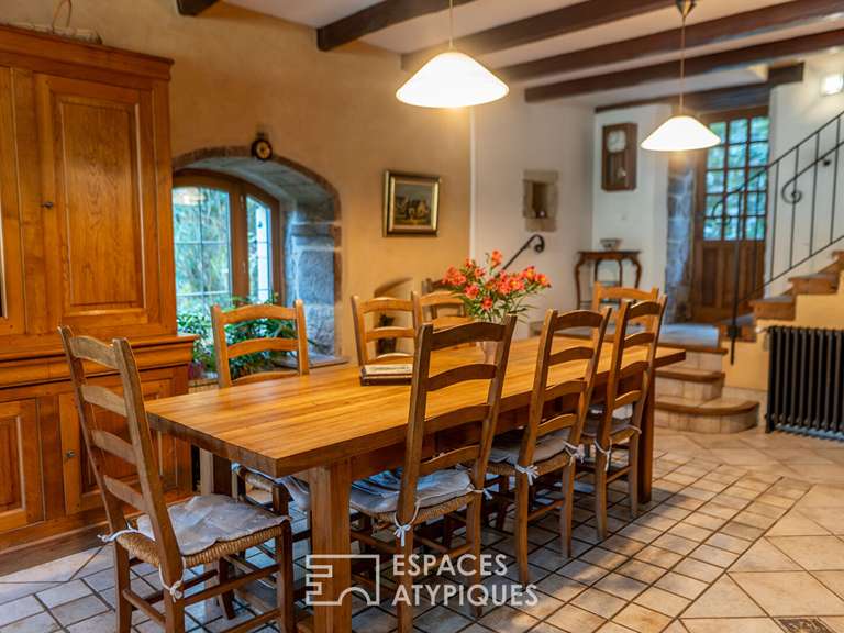 Maison Saint-Sauveur-de-Montagut - 6 chambres - 285m²